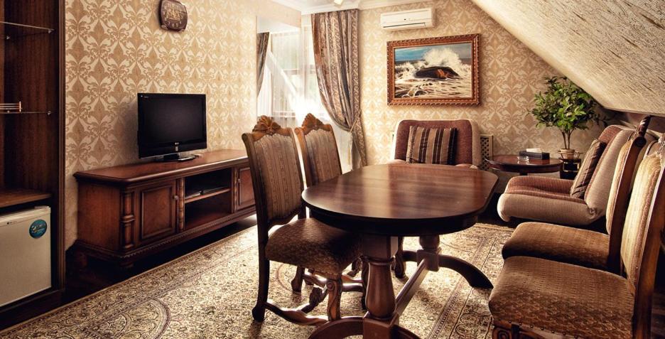 Merey Hotel Karagandy Zimmer foto